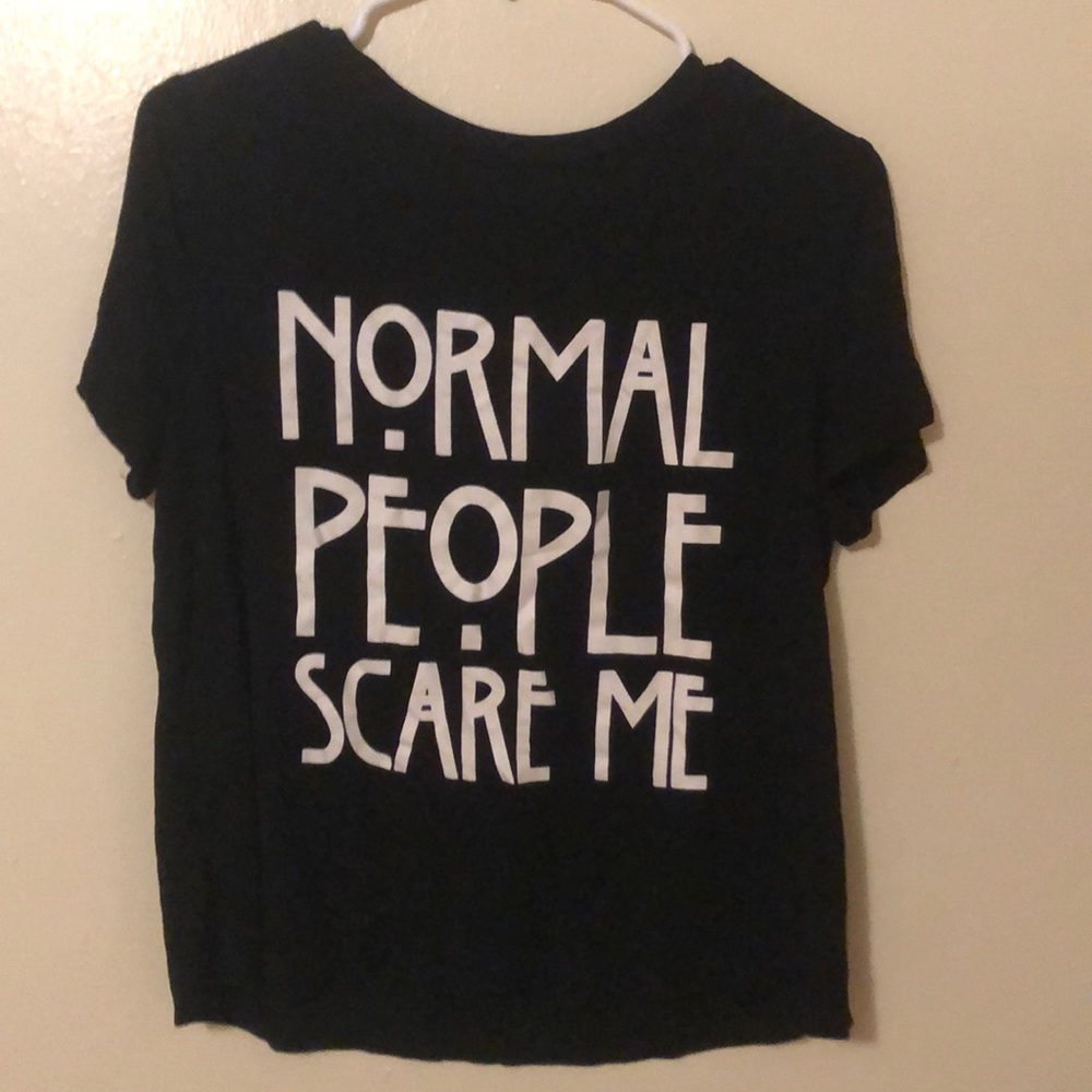Cropped Black t-shirt